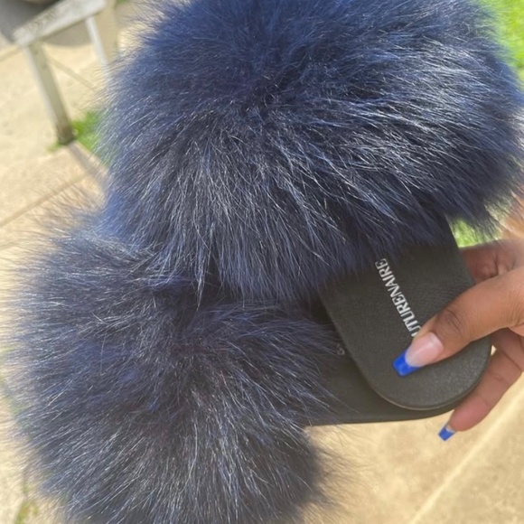Berry Real Fur Custom Slides sizes  (9.5-11) - Picture 2 of 3